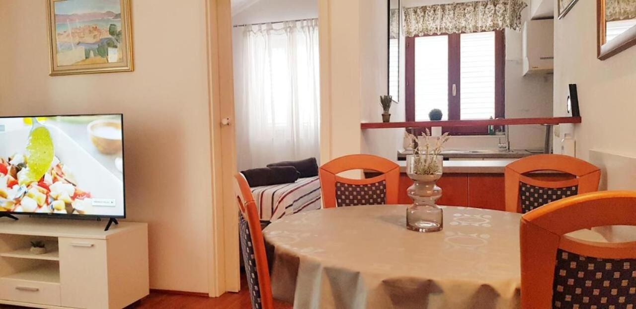 Apartments Mila Makarska Exterior foto